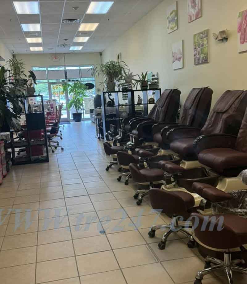 Cần Sang Tiệm Nail Tại Royersford PA 19468
