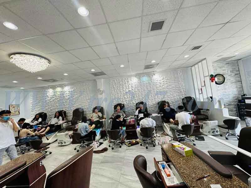 Sang Tiệm Nail Ở Clarksville TN