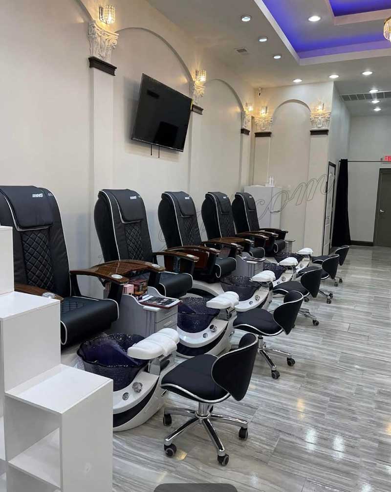 Cần Sang Tiệm Nail Khách Ổn Định Tại Thành Phố Clarksville TN