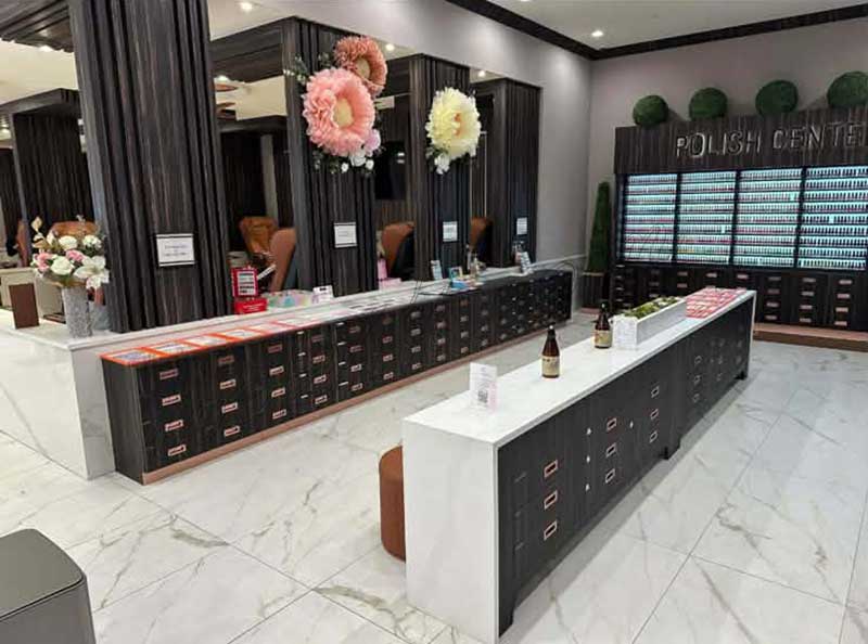 Cần Gấp Thợ Nails Đông Khách Tại Thành Phố Atlanta GA