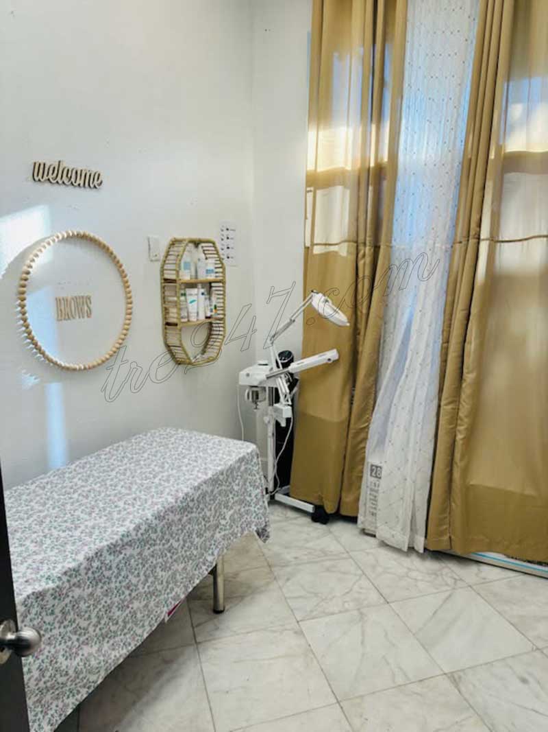 Sang Tiệm Nail tại Clearwater, Florida – Giá $150,000
