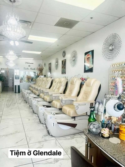 Cần Bán 2 Tiệm Nail Ở AZ