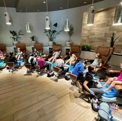 Cần Thợ Nail tại Houma, Louisiana – Everything, Design