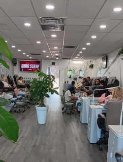 Sang Tiệm Nail tại Arvada, Colorado – Rent $4,448/ month