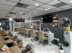 Sang Tiệm Nail tại Cleveland, Tennessee – 6 bàn, 6 ghế